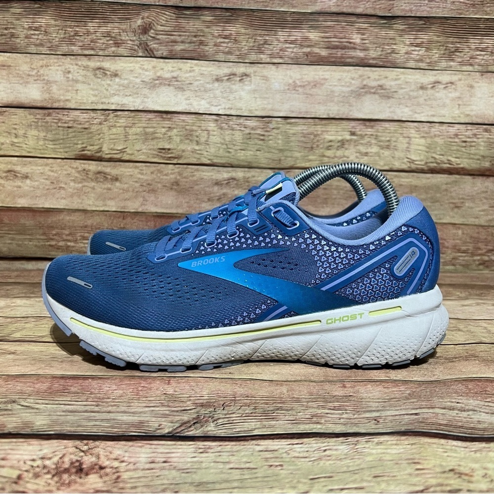Brooks Ghost 14 Athletic Shoes